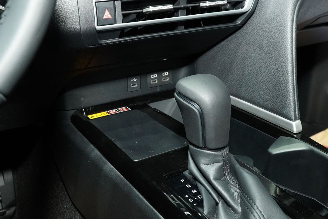 Camry (17).jpg