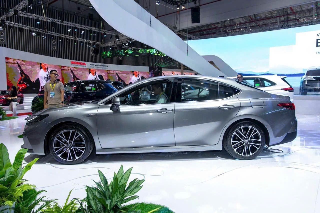 Camry (4).jpg