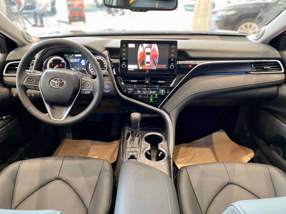 new-camry-20.jpg